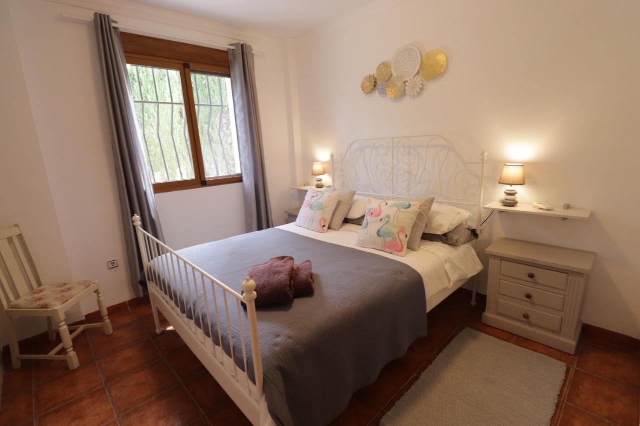 Wonderful Villa, Heated Pool, Near Beautiful Town Alboy ภายนอก รูปภาพ